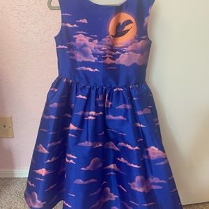 A Disney pippa and Julie Aladdin size 6 dress